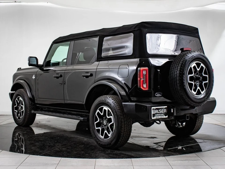 2022 Ford Bronco 6th Gen - Image 6 of 21
