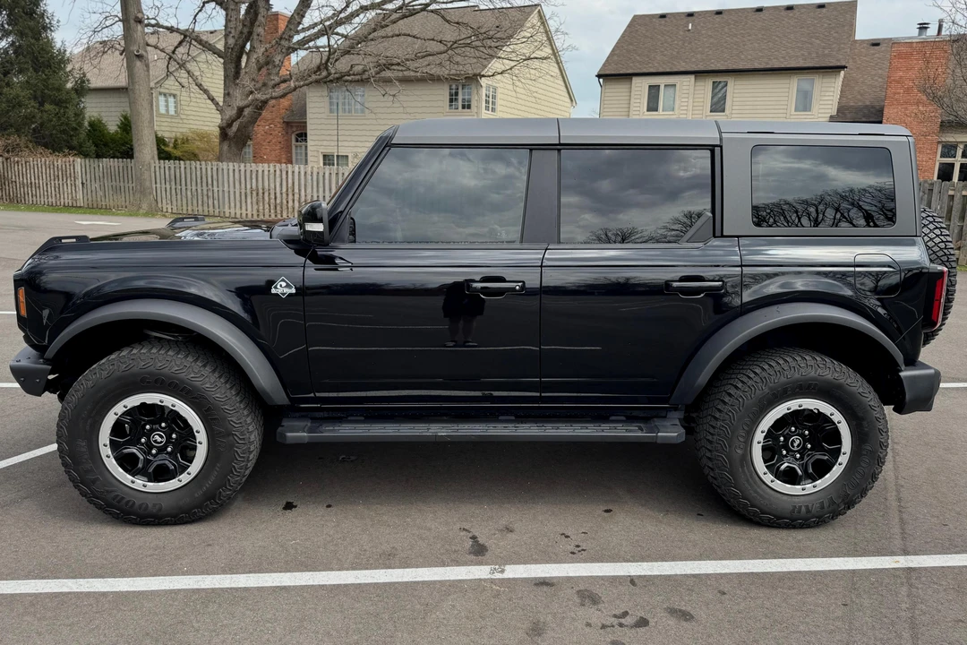 2022 Ford Bronco 6th Gen - Image 3 of 31