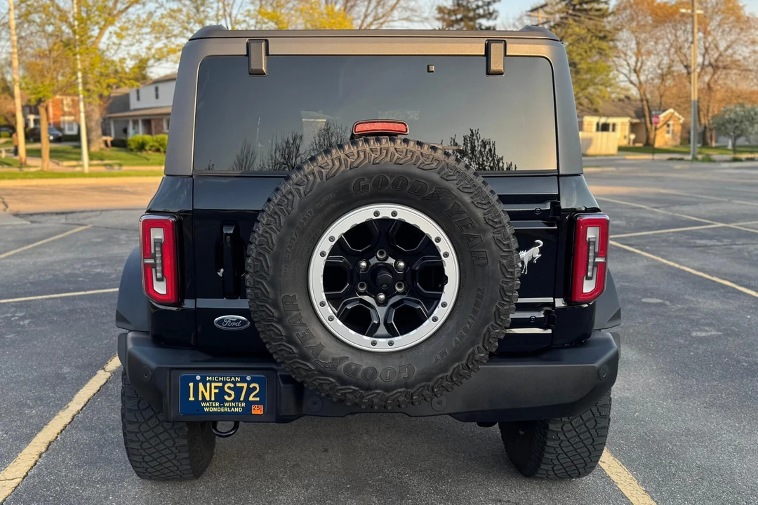 2022 Ford Bronco 6th Gen - Image 5 of 31