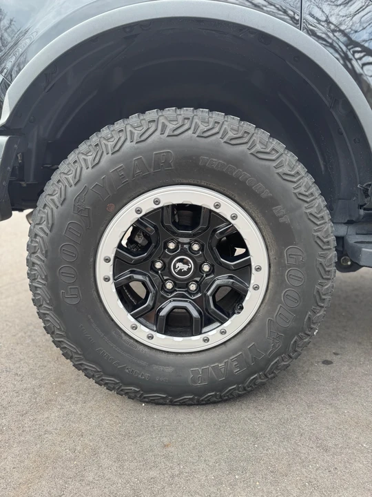 2022 Ford Bronco 6th Gen - Image 23 of 31