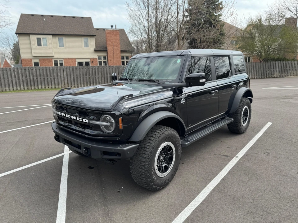 2022 Ford Bronco 6th Gen - Image 6 of 31