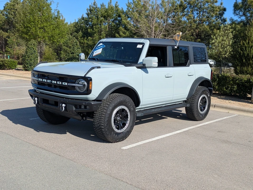 2022 Ford Bronco 6th Gen - Image 8 of 21