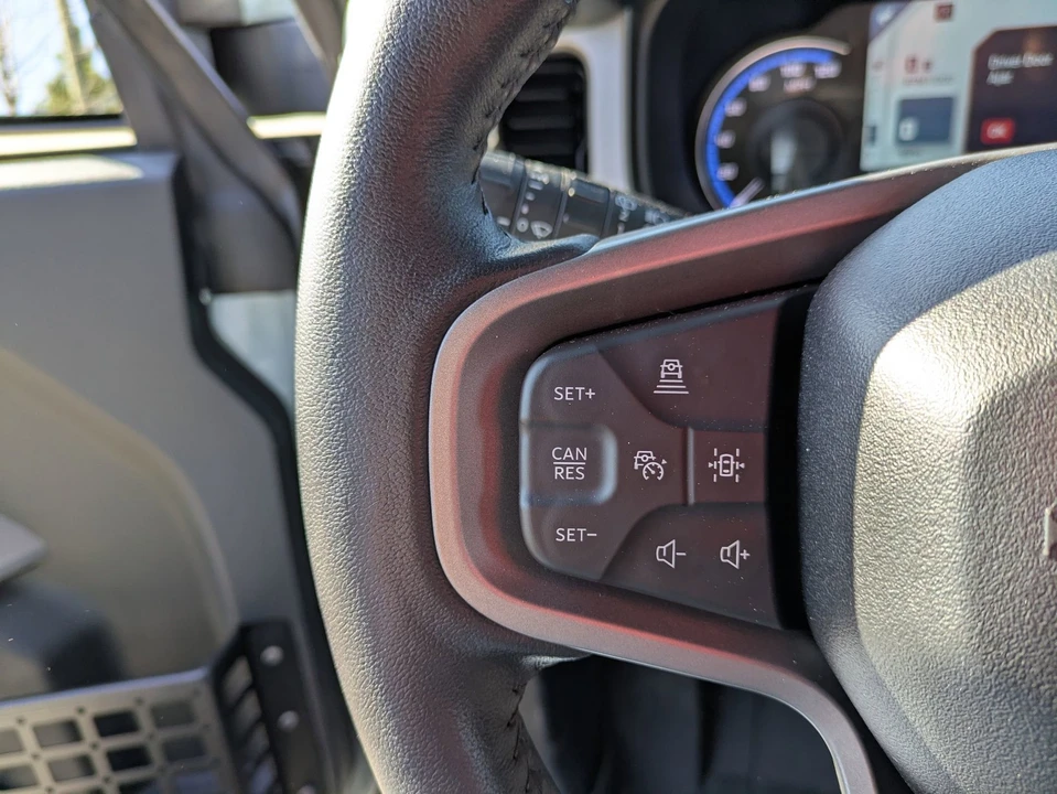 2022 Ford Bronco 6th Gen - Image 18 of 21