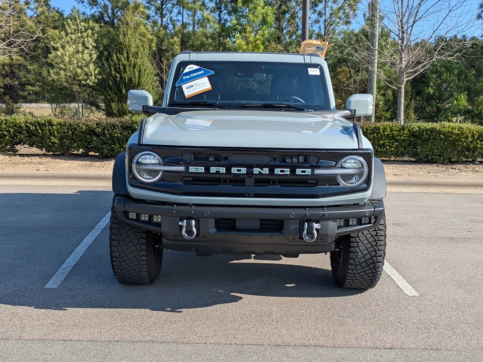 2022 Ford Bronco 6th Gen - Image 9 of 21