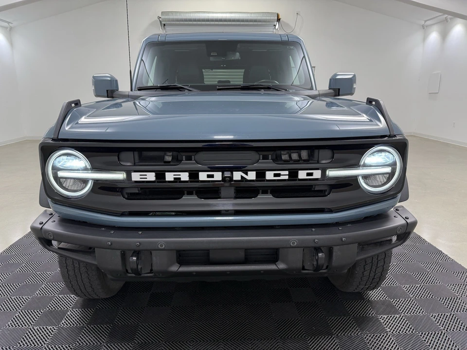 2022 Ford Bronco 6th Gen - Image 2 of 12
