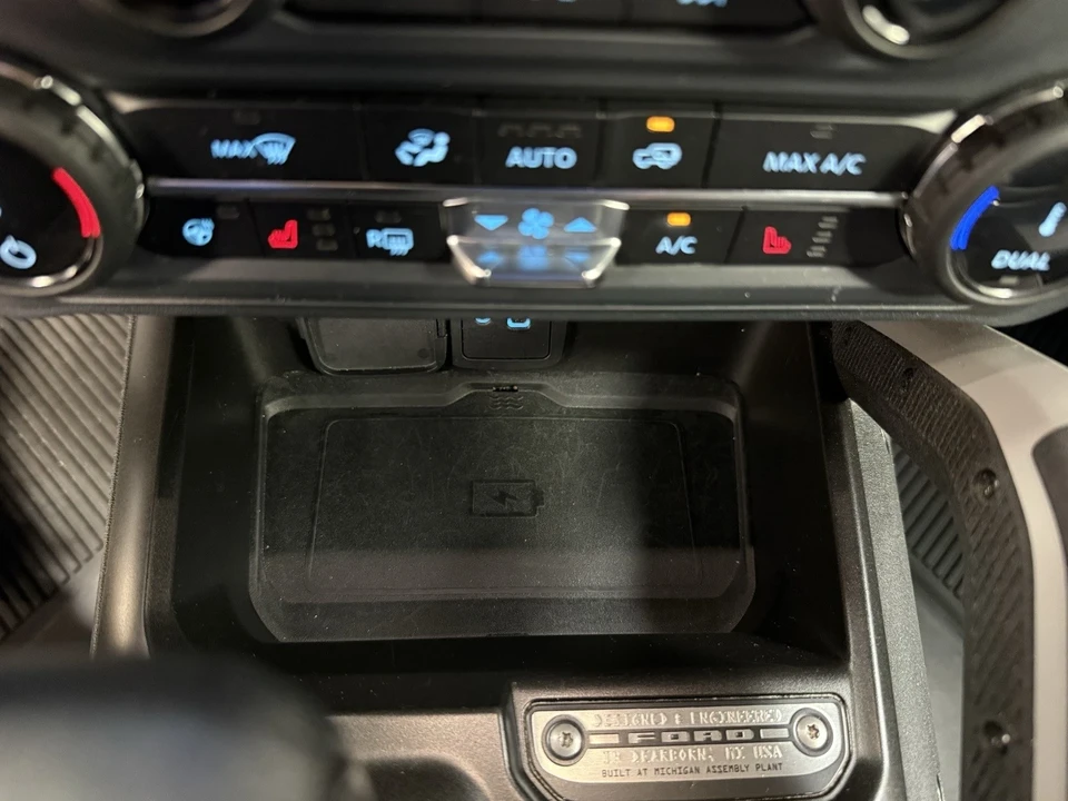 2022 Ford Bronco 6th Gen - Image 19 of 21