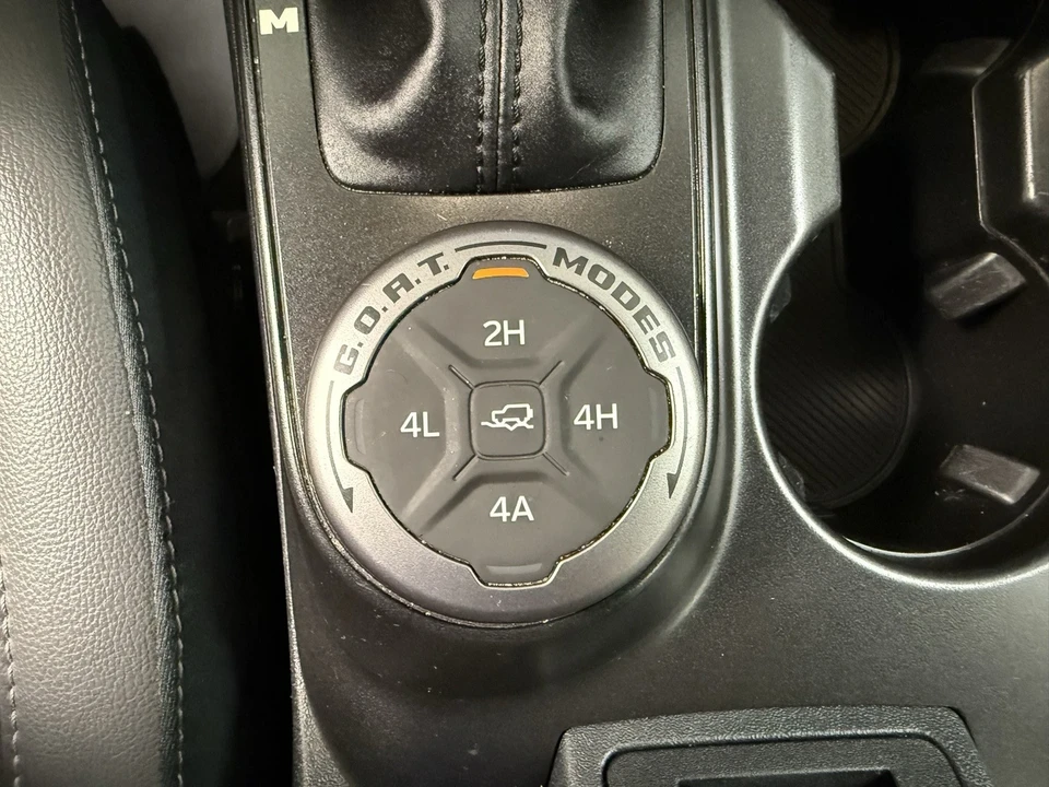 2022 Ford Bronco 6th Gen - Image 20 of 21