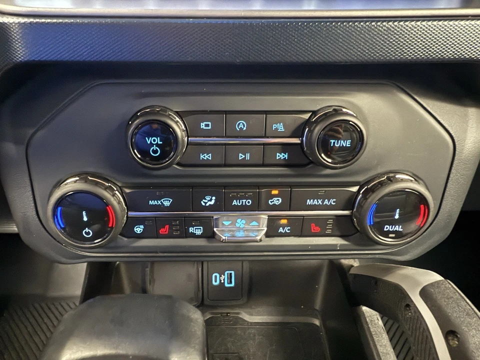 2022 Ford Bronco 6th Gen - Image 19 of 21