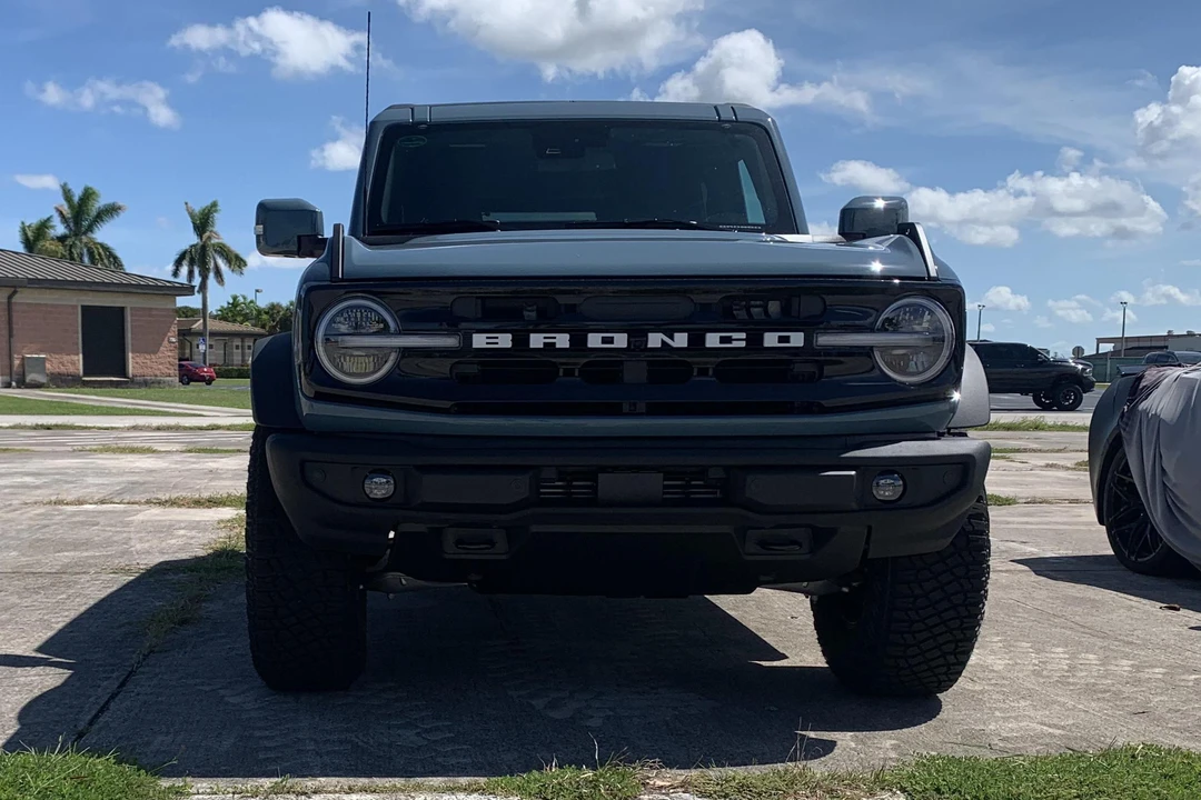 2022 Ford Bronco 6th Gen - Image 6 of 31