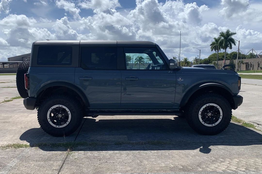 2022 Ford Bronco 6th Gen - Image 14 of 31