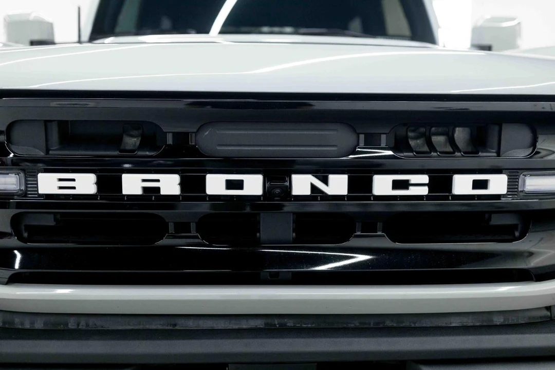 2022 Ford Bronco 6th Gen - Image 24 of 31