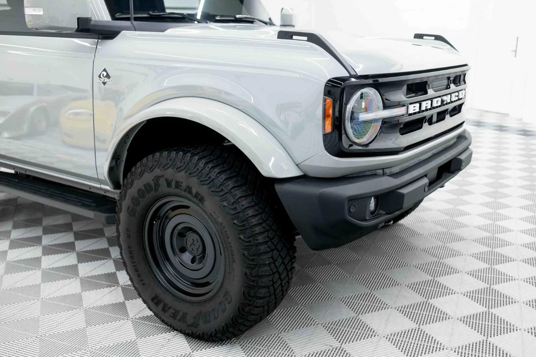 2022 Ford Bronco 6th Gen - Image 23 of 31
