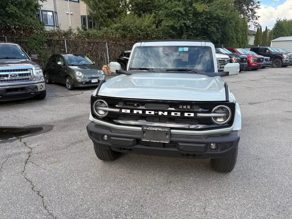 2022 Ford Bronco 6th Gen - Image 2 of 14