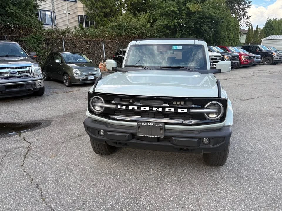 2022 Ford Bronco 6th Gen - Image 2 of 14