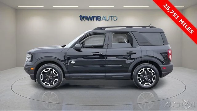 2022 Ford Bronco 6th Gen - Image 4 of 21