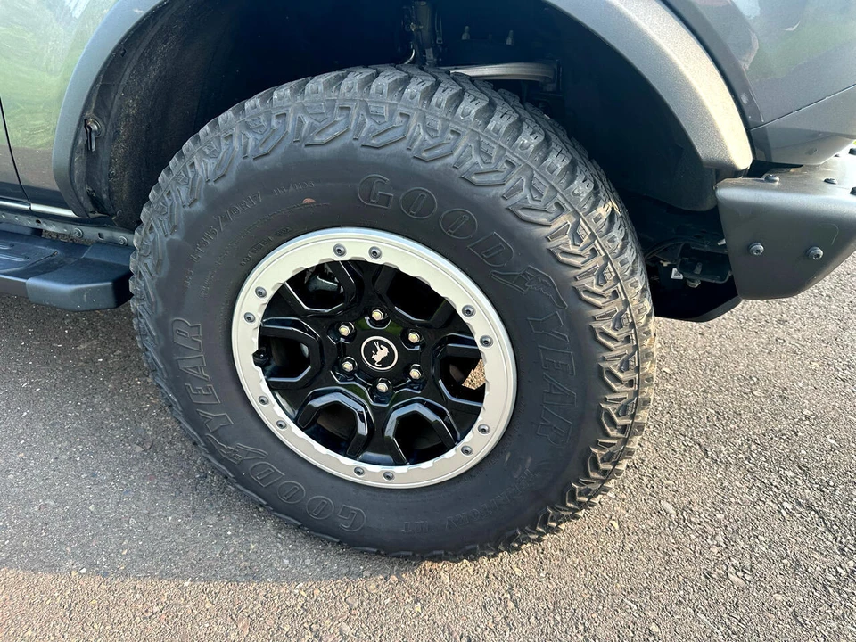 2022 Ford Bronco 6th Gen - Image 17 of 21