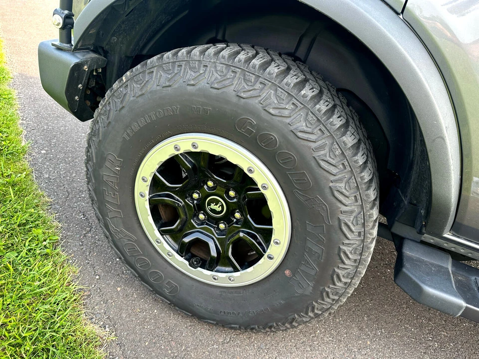 2022 Ford Bronco 6th Gen - Image 16 of 21