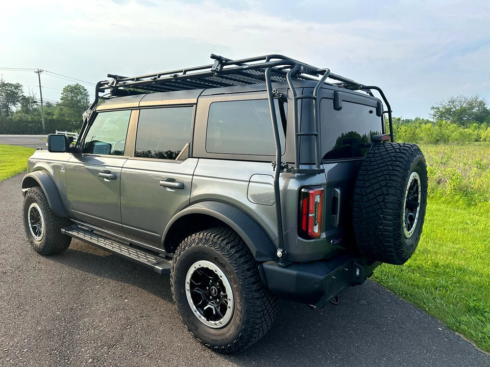 2022 Ford Bronco 6th Gen - Image 4 of 21
