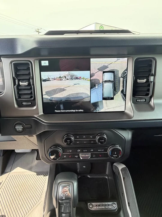 2022 Ford Bronco 6th Gen - Image 12 of 15