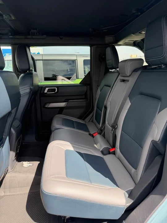2022 Ford Bronco 6th Gen - Image 14 of 15
