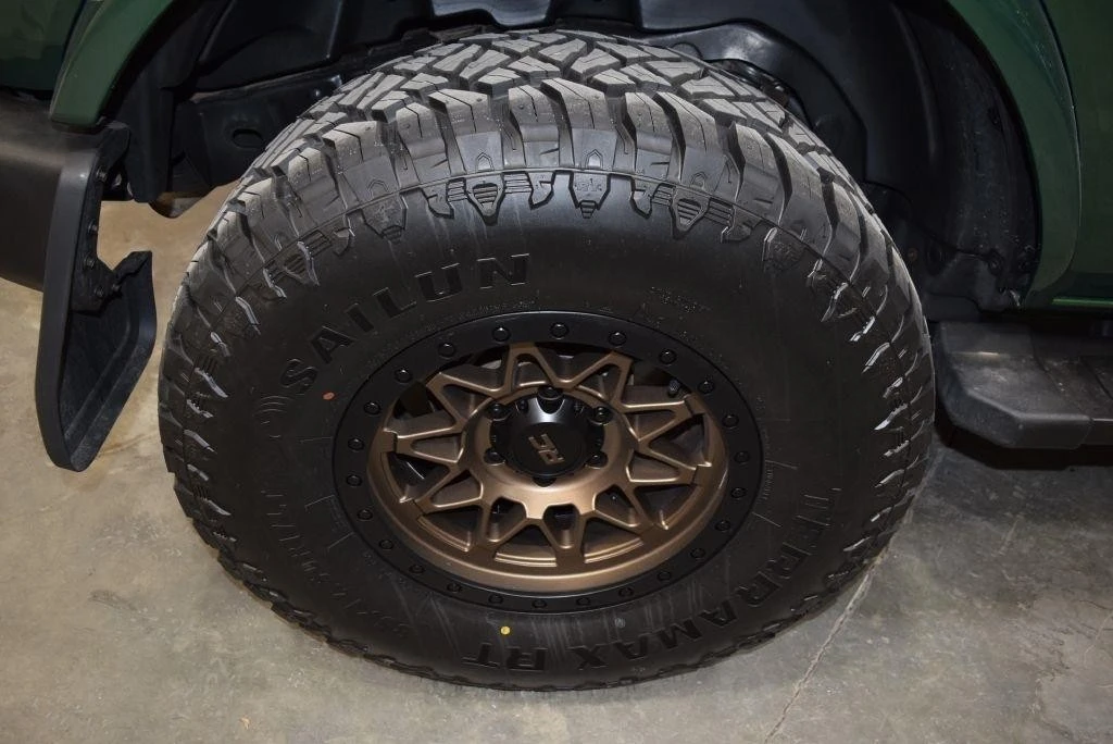 2022 Ford Bronco 6th Gen - Image 11 of 31