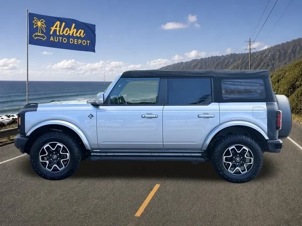 2022 Ford Bronco 6th Gen - Image 3 of 16