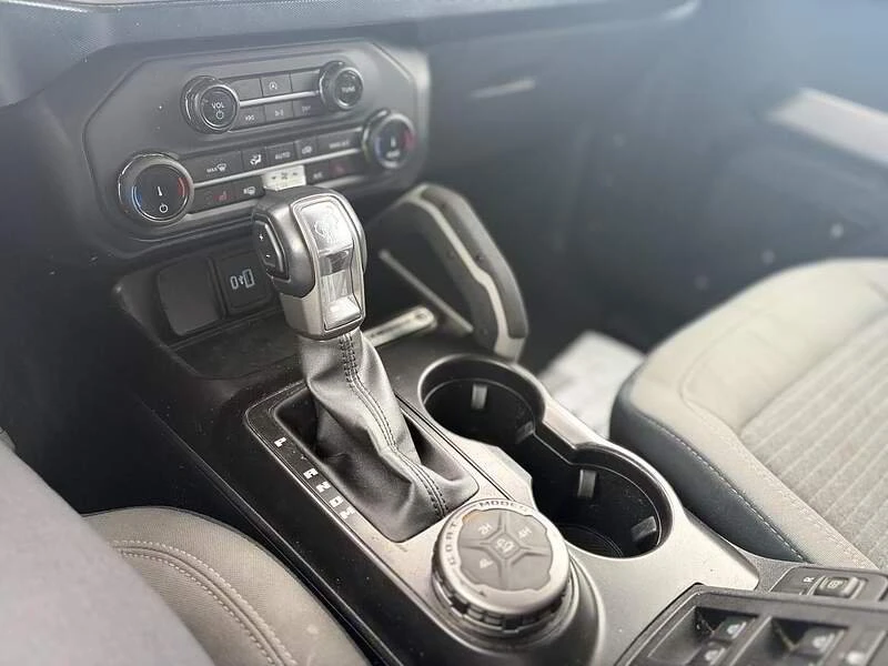 2022 Ford Bronco 6th Gen - Image 10 of 12