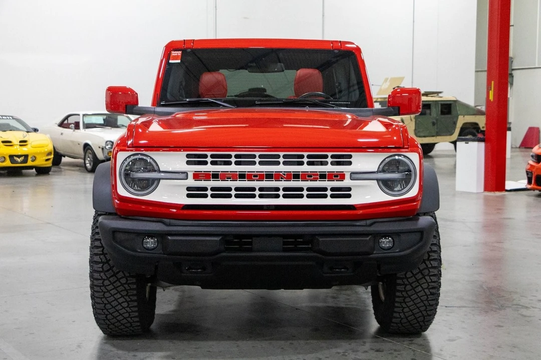 2022 Ford Bronco 6th Gen - Image 9 of 31