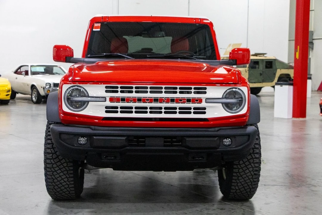 2022 Ford Bronco 6th Gen - Image 25 of 31