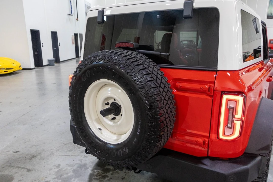 2022 Ford Bronco 6th Gen - Image 30 of 31