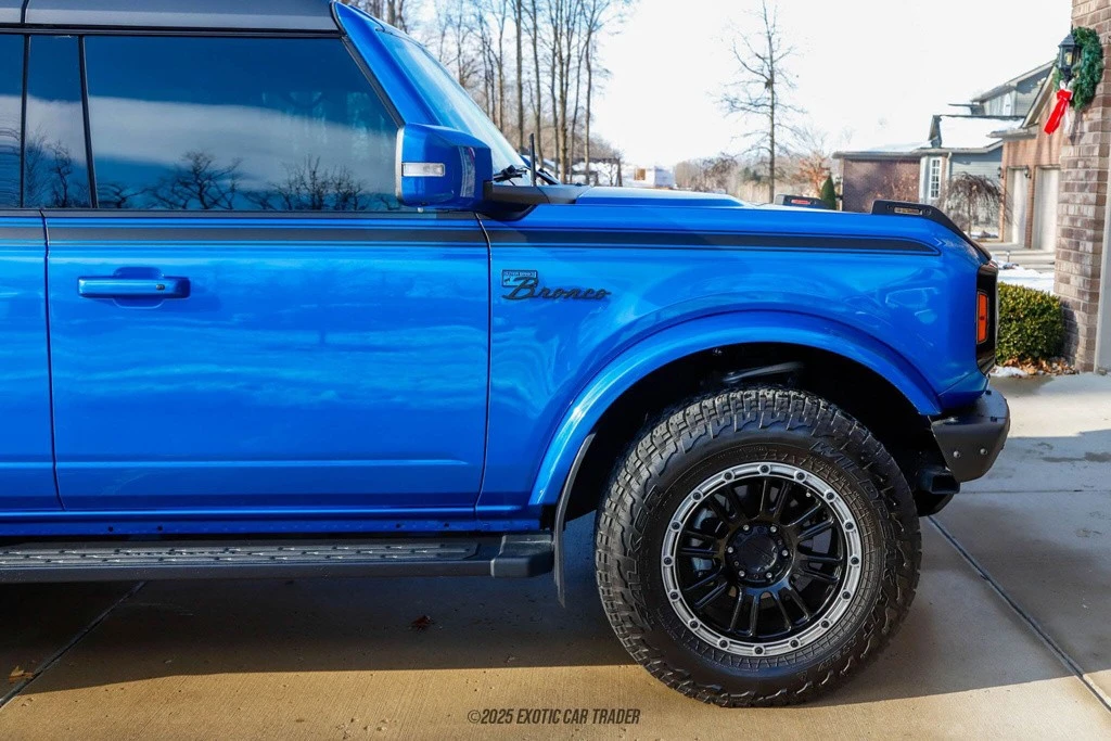2022 Ford Bronco 6th Gen - Image 11 of 12