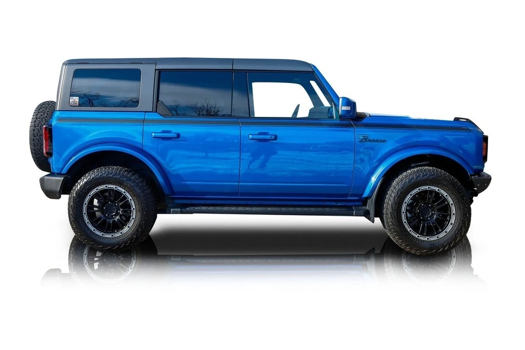 2022 Ford Bronco 6th Gen - Image 2 of 12