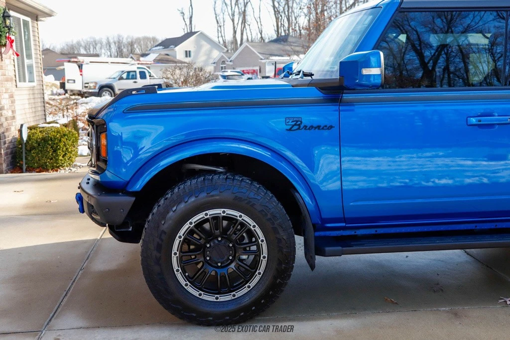 2022 Ford Bronco 6th Gen - Image 4 of 12
