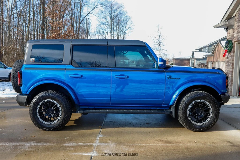 2022 Ford Bronco 6th Gen - Image 9 of 12
