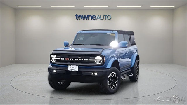 2022 Ford Bronco 6th Gen - Image 9 of 21