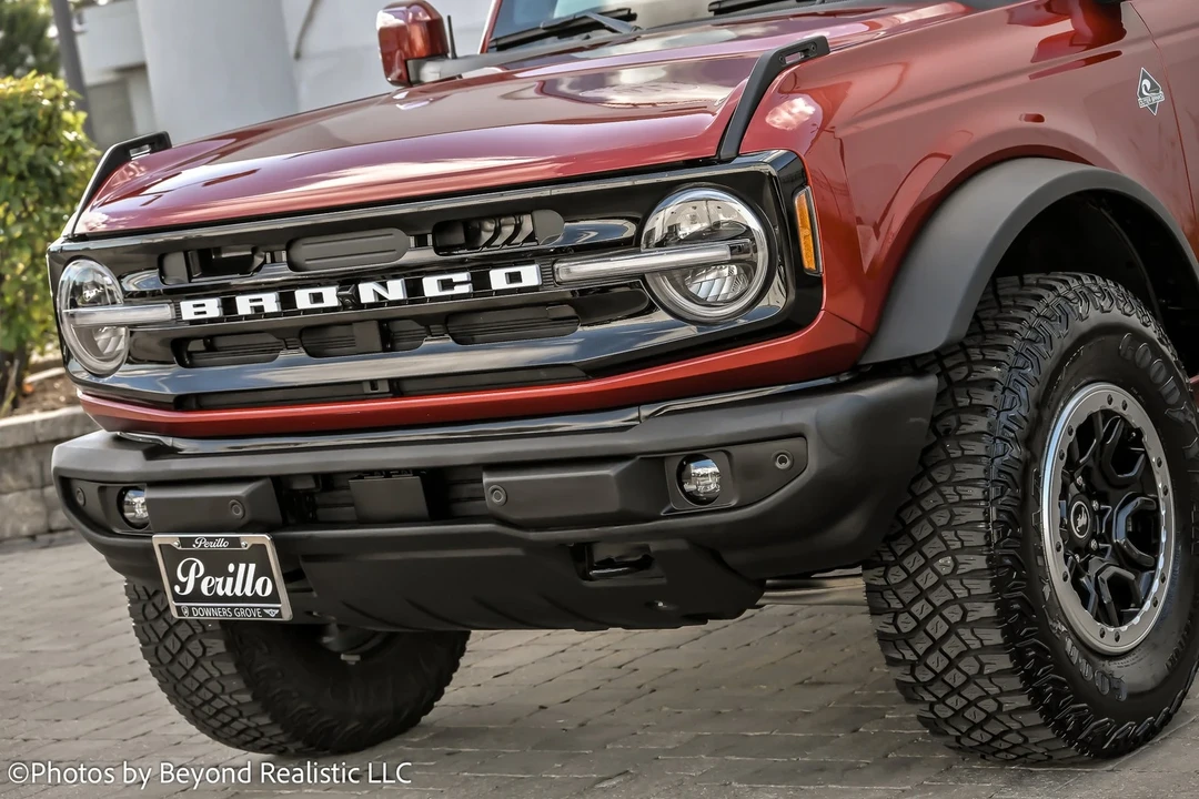 2022 Ford Bronco 6th Gen - Image 11 of 21