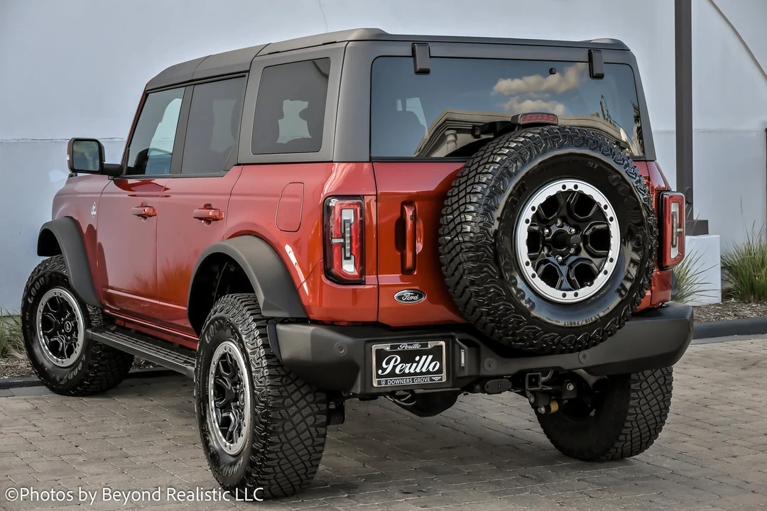 2022 Ford Bronco 6th Gen - Image 6 of 21