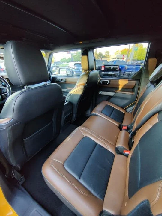 2022 Ford Bronco 6th Gen - Image 18 of 19