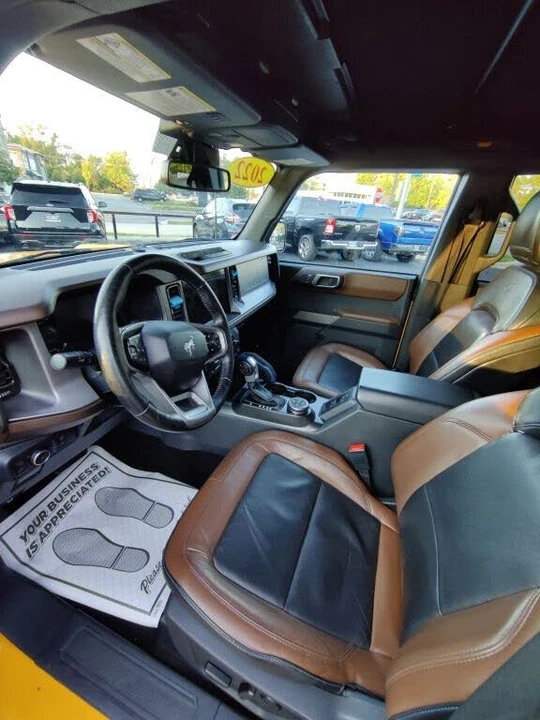 2022 Ford Bronco 6th Gen - Image 15 of 19