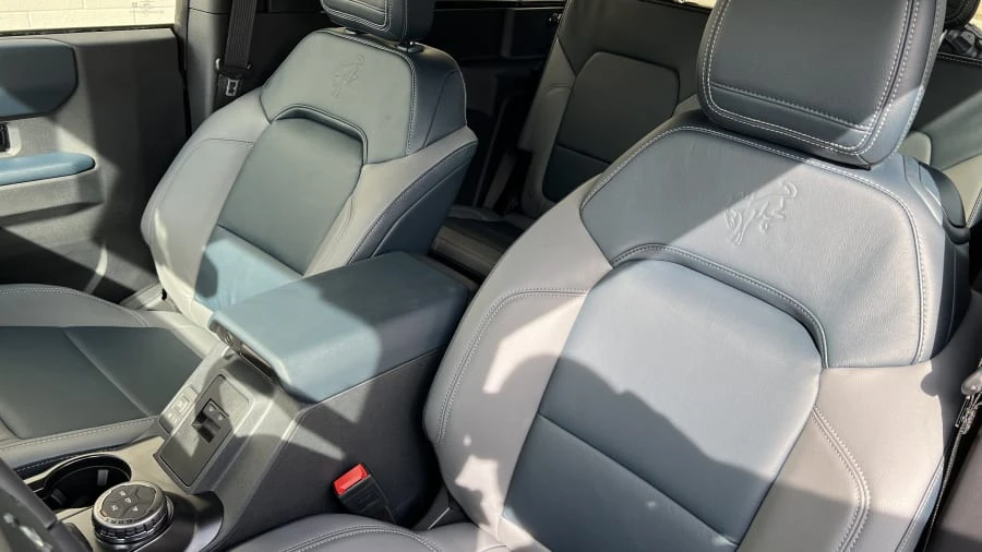 2022 Ford Bronco 6th Gen - Image 5 of 10