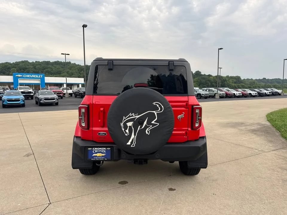 2022 Ford Bronco 6th Gen - Image 6 of 12