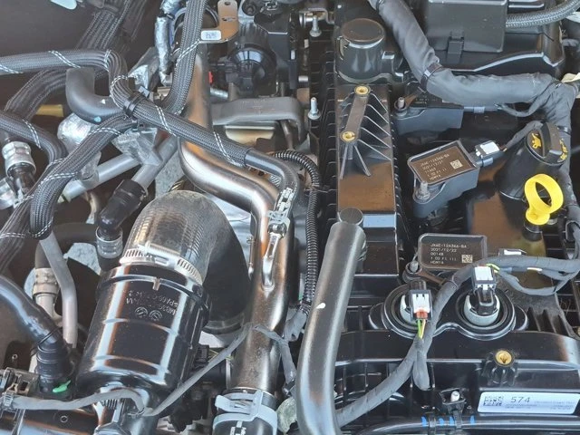 2022 Ford Bronco 6th Gen - Image 15 of 20