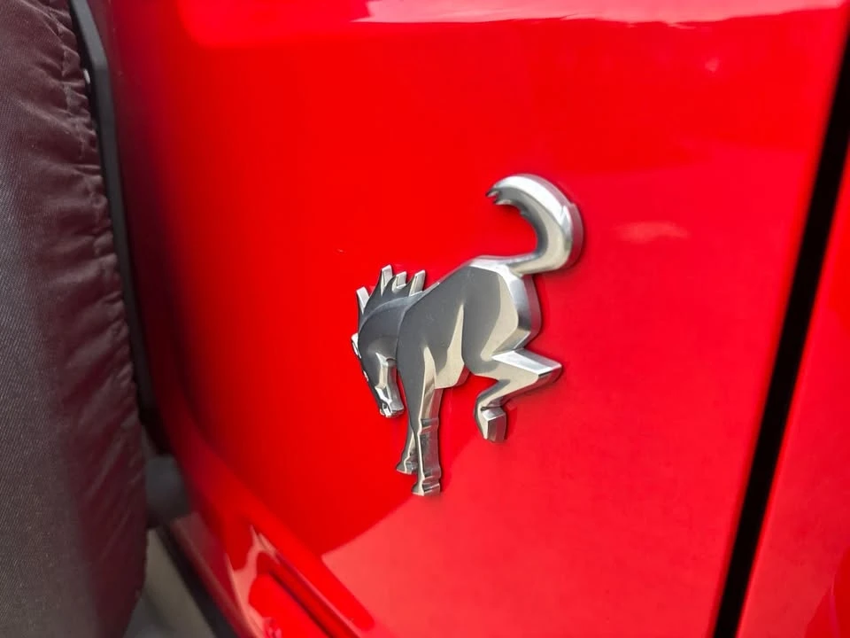 2022 Ford Bronco 6th Gen - Image 8 of 12