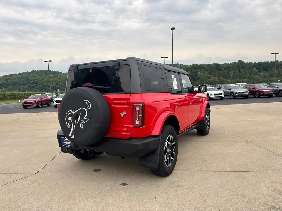 2022 Ford Bronco 6th Gen - Image 3 of 12