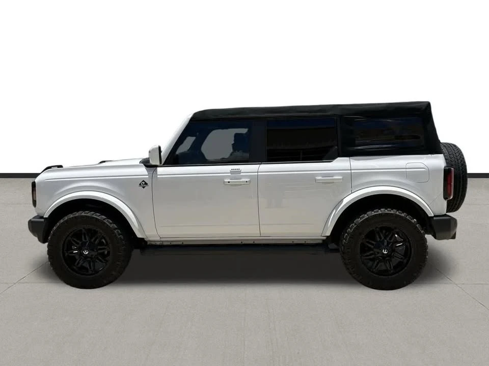 2022 Ford Bronco 6th Gen - Image 8 of 17