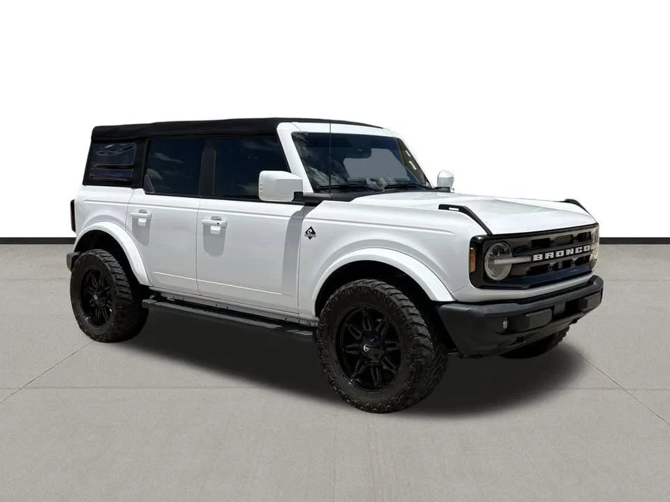 2022 Ford Bronco 6th Gen - Image 3 of 17