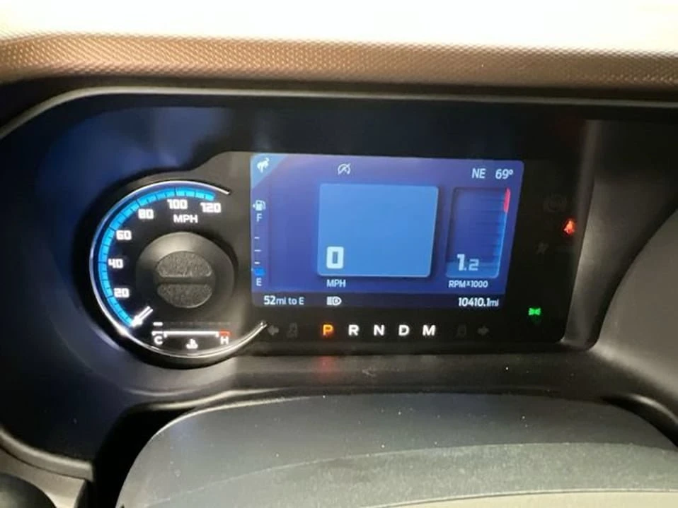 2022 Ford Bronco 6th Gen - Image 3 of 10