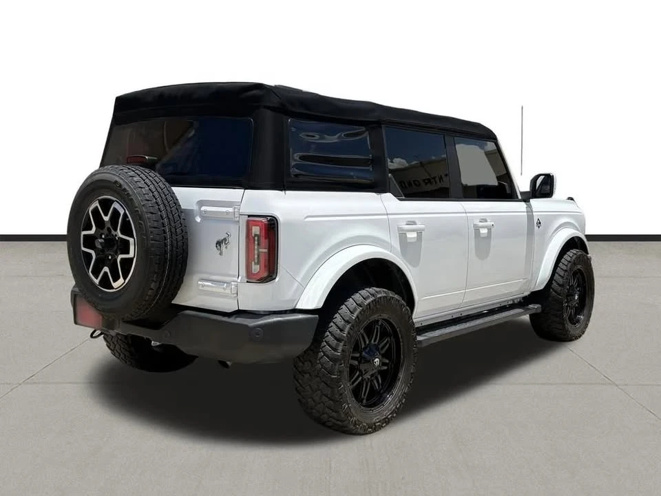 2022 Ford Bronco 6th Gen - Image 5 of 17