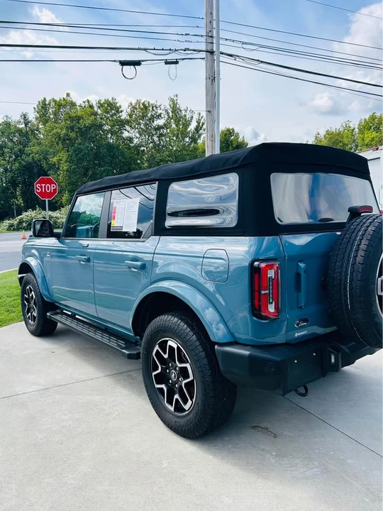 2022 Ford Bronco 6th Gen - Image 4 of 5