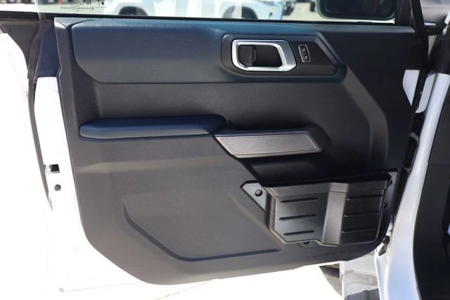 2022 Ford Bronco 6th Gen - Image 10 of 20